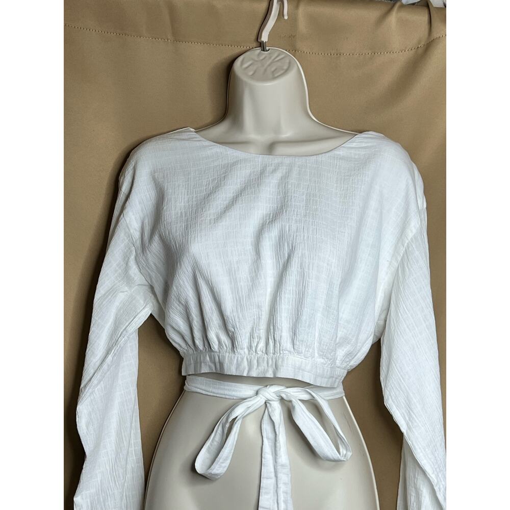 Third Form Cloud Wrap Up Blouse 6 - Picture 9 of 9